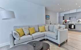 Finest Retreats - No15 Belle House
